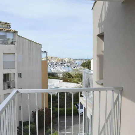 Studio Cap D'Agde, 1 Piece, 4 Personnes - Fr-1-249-358 Agde